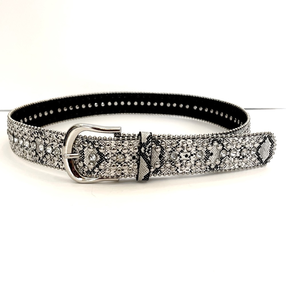 NWOT Ladies Belt Faux Snakeskin Rhinestone Size S/M